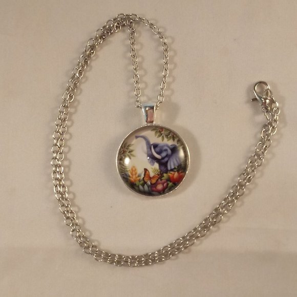 Silver Elephant Cabochon Pendant Chain Necklace Gift - Picture 3 of 3